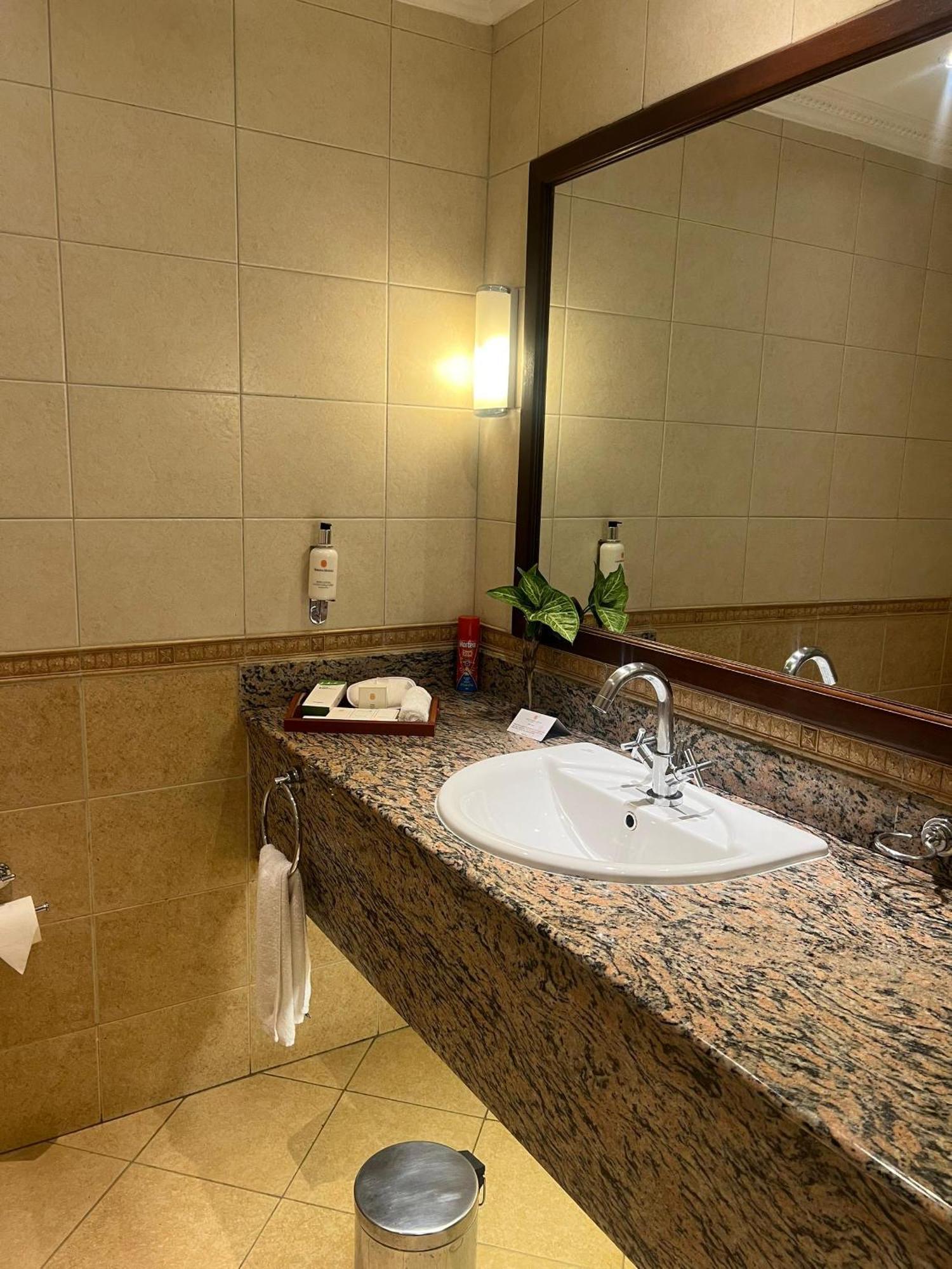 Lake Victoria Serena Golf Resort y Spa Kigo Exterior foto